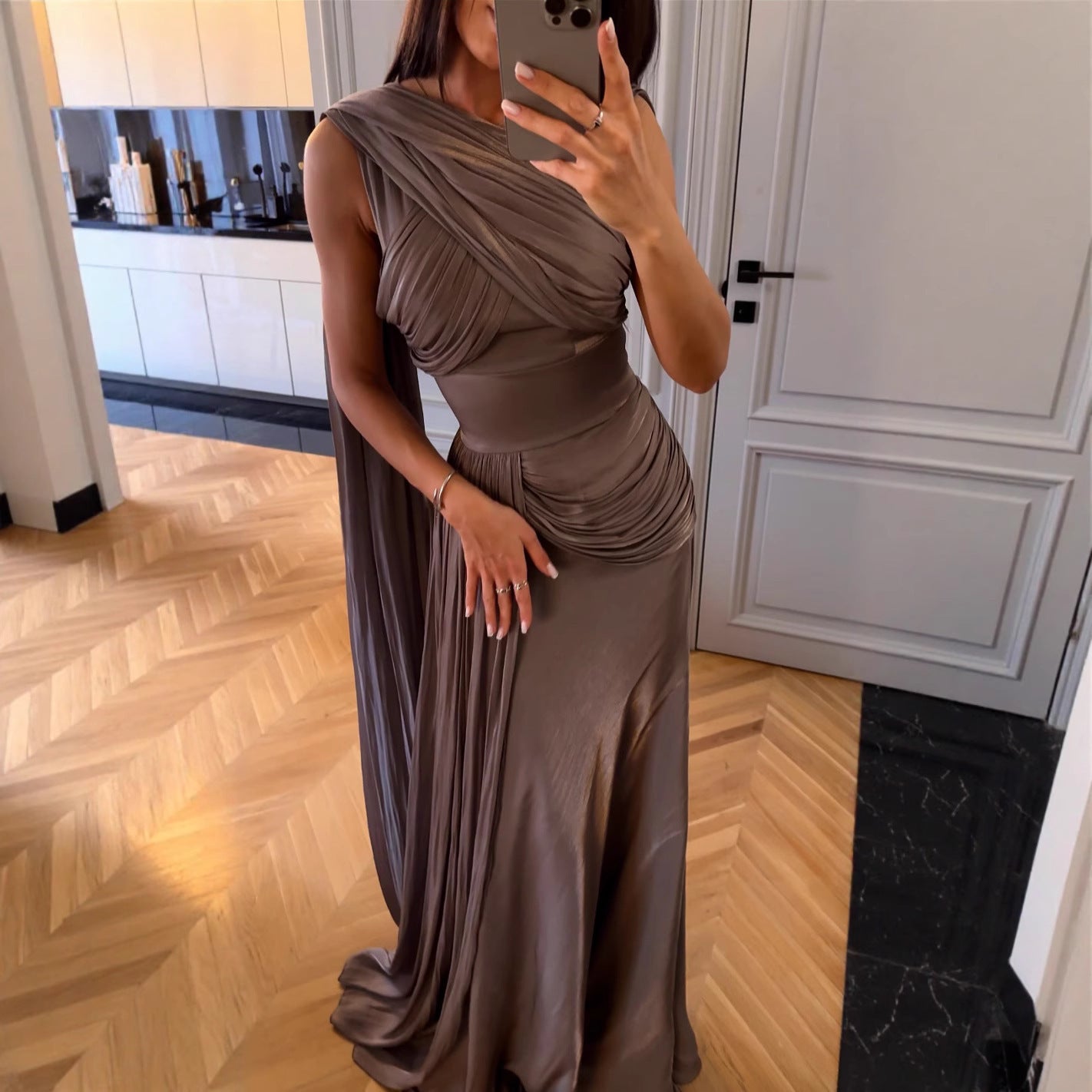 Vestido de Fiesta de Satén con Cinta y Pliegues