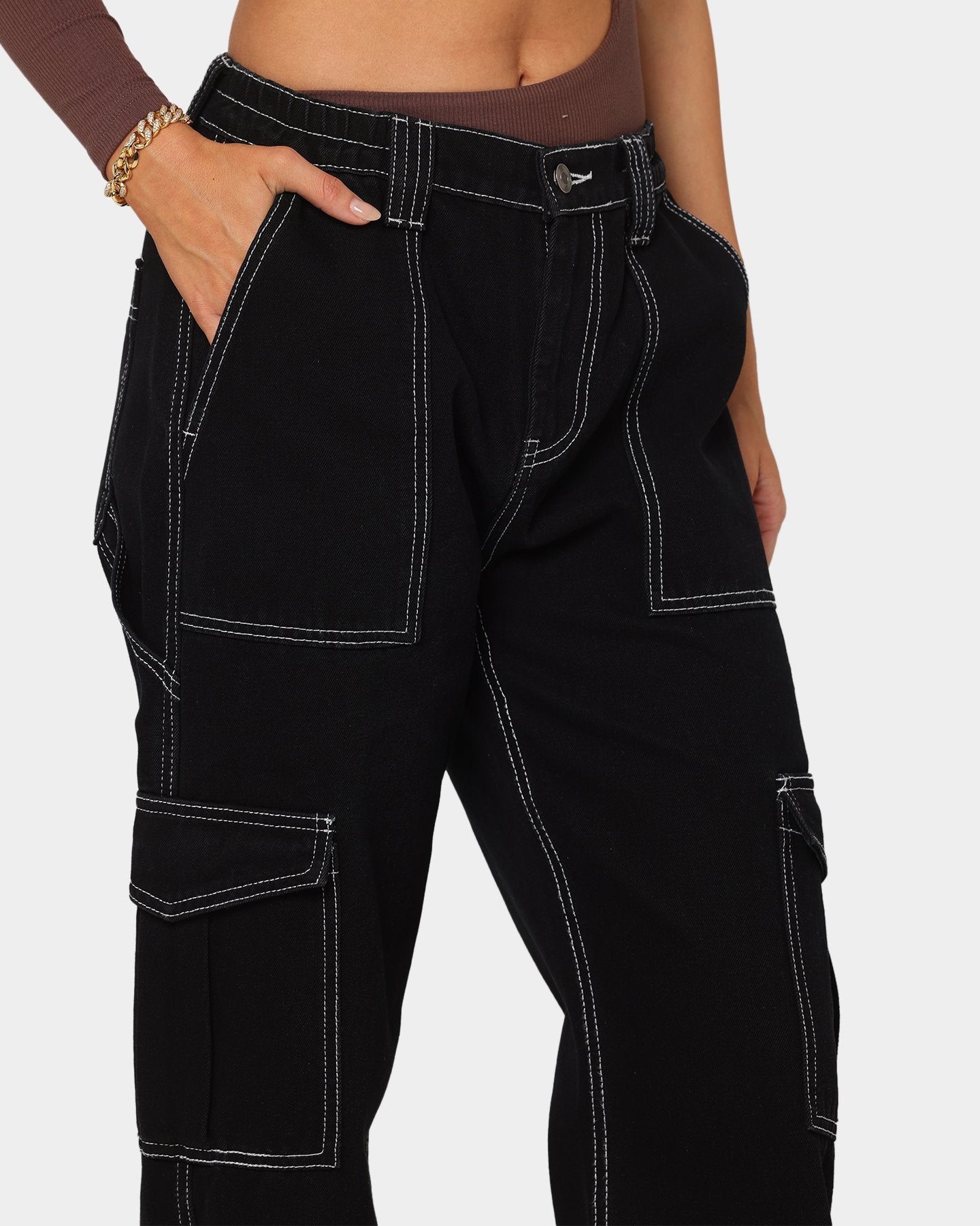Pantalones holgados de pierna ancha y cintura alta para mujer, estilo ropa de trabajo.