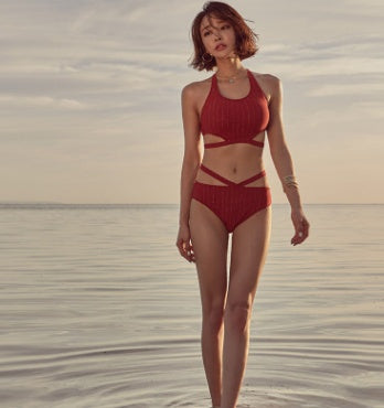 Traje de baño femenino