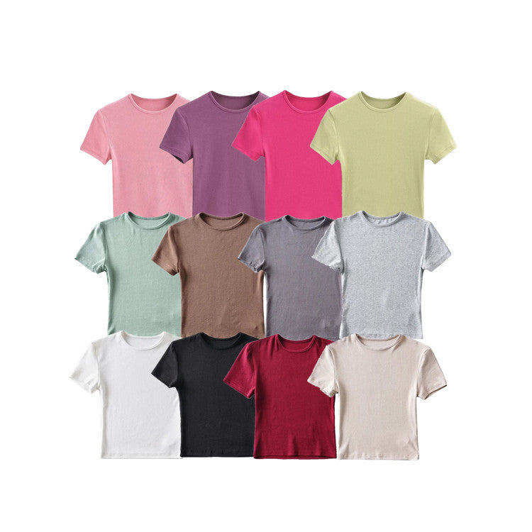 Camiseta básica ajustada de color sólido con cuello redondo