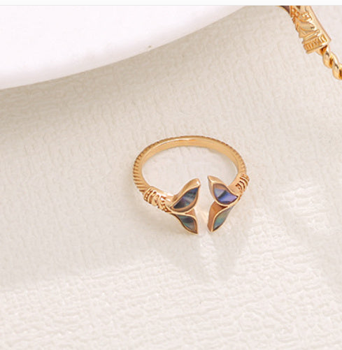 Conjunto de Joyería Europeo y americano: Anillo, Aretes y Brazalete con Diseño de Cola de Pez