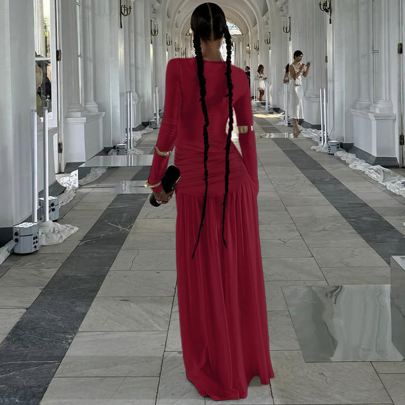 Nuevo conjunto elegante de top de manga larga con falda plisada de corte ajustado.