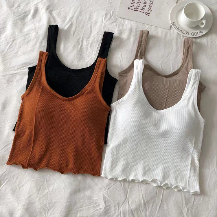 Chaleco deportivo interior con tirantes tipo spaghetti y cuello en U