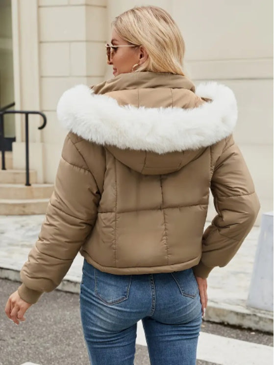 Puffer Esmeralda con Capucha de Peluche