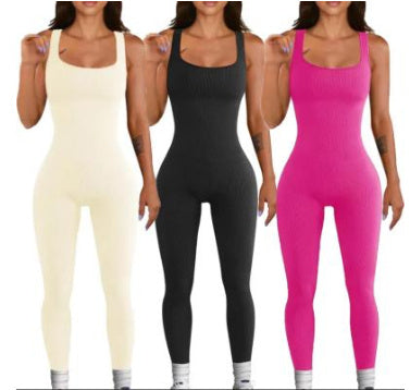 Conjunto para Mujer: Top de Tirantes y Mallas Ajustada