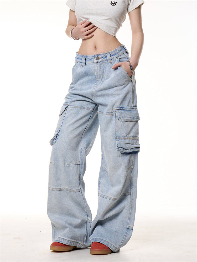 Jeans rectos retro con bolsillos y lavado desgastado.